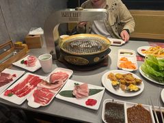 -山焱·炭火自助烤肉(周浦万达店)