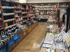 -大垣书店(烏丸三条店)