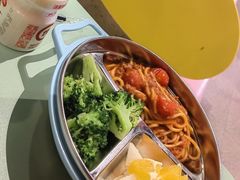-萨卡屋亲子乐园·餐厅(龙山万物工场店)