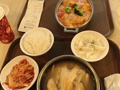 -皇室宴会厅(香港迪士尼乐园)