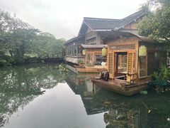 -绿茶餐厅(龙井船宴· 品牌总店)