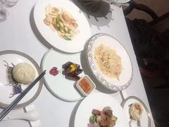 -老船夫婚宴婚庆会馆(延吉路店)