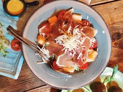 -SISTERS BAR RESTAURANT川意酒馆(嘉善老市H楼店)