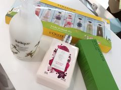 -王权免税店(普吉机场店)