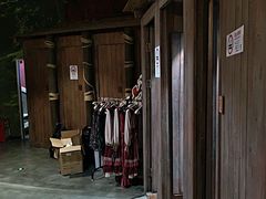 -暴风岛沉浸式体验馆(百联世纪店)