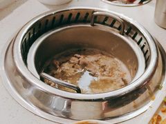 -龍歌自助小火锅(市南金茂湾店)