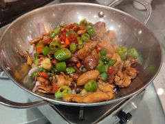 -辛香味烧鱼馆·非遗技艺·排骨红烧肉(光谷医药园店)
