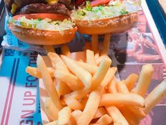 -The Habit Burger Grill 哈比特汉堡(复兴soho店)