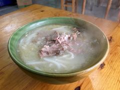 -巍山火巴肉饵丝(大理古城店)