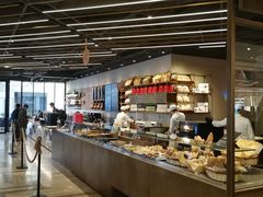 自助取餐区-星巴克(港汇1号办公楼店)
