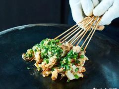 -街角等你.大连海鲜烧烤.经典铁板海鲜串(西安路店)