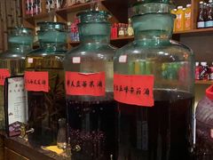 -果松木炭酸菜铜火锅·外婆参鸡汤