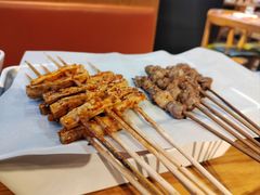 -华府九号海鲜烧烤大排档(龙域店)