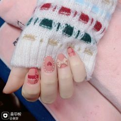 -Pink You美甲洗眉纹绣定制中心