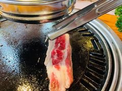 -唯成•韩国炭火烤肉 유성고기