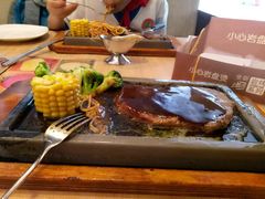 -必胜客(WOW南雄店)