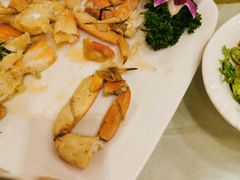 -上海滴水湖皇冠假日酒店