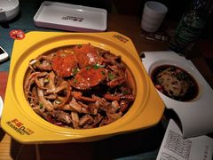 -多嘴超级肉蟹煲(杉杉国潮主题店)