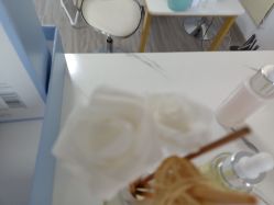 -凡碧诗毛孔收细