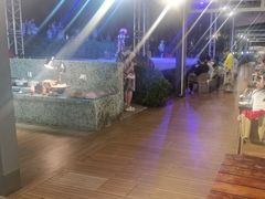 -渔家火锅·海鲜自助餐·演艺(亚龙湾天域酒店)