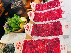 -牛三斤潮汕鲜牛肉火锅(昌发展万科店)