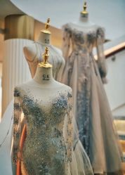 点击看大图 -GRACE KELLY婚纱与礼服(北京店)