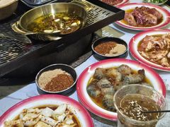-胡四哥特色火盆烧烤(一分店)