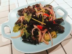 木耳洋葱-心邸·庆宴(雅宝城店)
