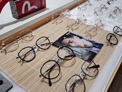 -无界眼镜MaxLess(滨江星光大道店)