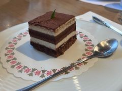 -四季餐厅·新津菜(环湖中路店)