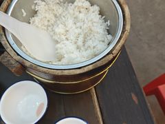 -富正毅三下锅·湘西韵味(天门山索道店)