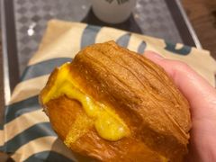 -星巴克臻选(南京金茂览秀城店)