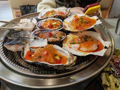-围炉肉舍丹东海鲜烤肉·烤活鳗(步行街店)