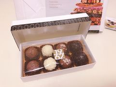 -Laderach 莱德拉(上海环贸iapm店)