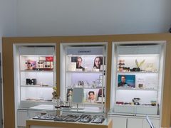 -大连何氏眼科医院