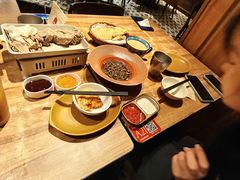 -耶里夏丽·丝路新疆菜·清真食品(徐汇南丹东路臻选店)