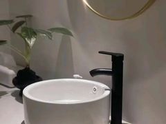 -后花园·清一色零零后·Gril解压spa馆