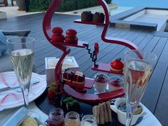 -瑰丽酒店·海吧·天际下午茶·现场DJ·天台酒吧