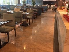-筠咖啡西餐厅(上海国展宝龙丽筠酒店)