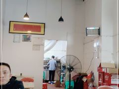 -雷老虎烧烤(西街店)