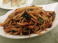 鱼香肉丝-青岛锅贴(四流中路店)