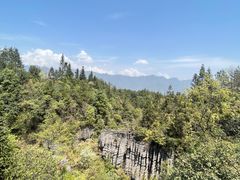 -梭布垭石林景区