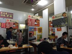 大堂-峰味香.酱香米线.黄焖鸡(定西路店)