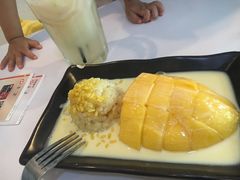 -蜜糖甜品铺(朝一村民公寓店)