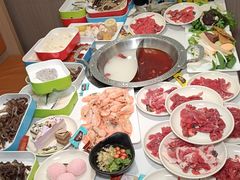 -嘎琉鲜切牛肉自助火锅
