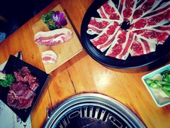 -唯成•韩国炭火烤肉 유성고기