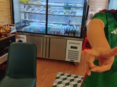 -天成·潮州牛肉脆肉鱼生蚝自助火锅
