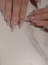 -丽心自助美甲美睫