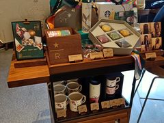 -星巴克臻选(南京艾尚天地店)