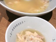 竹荪鸡汤馄饨-王春春鸡汤饭(重庆巴南万达店)